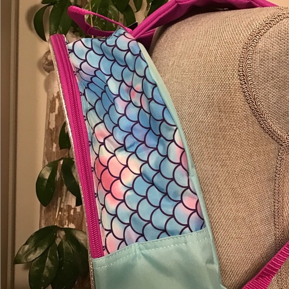 TRAVELWAY BACKPACK - Picture 5 of 10